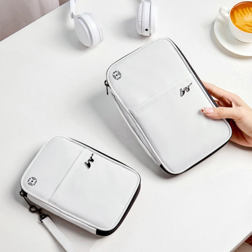 Portable Polyester Card Case L - Travel Accessories Rfid recension och pris